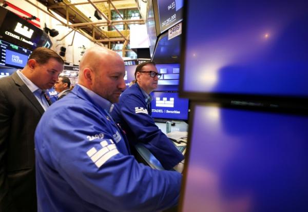 Des opérateurs à la Bourse de New York, le 5 octobre 2026
