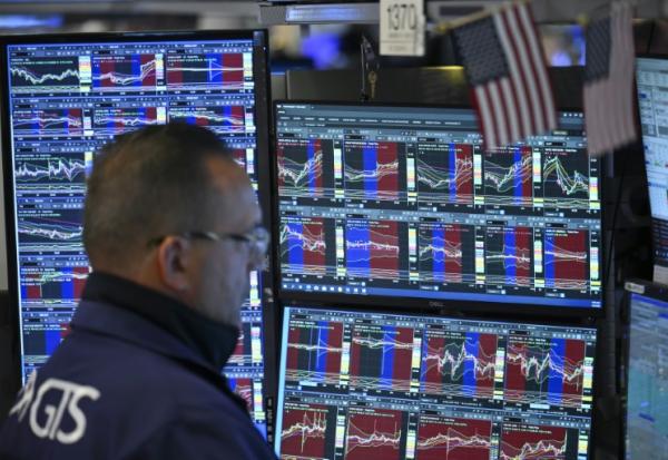 Un opérateur à la Bourse de New York, le 2 juin 2025