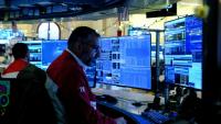 Un opérateur à la Bourse de New York le 16 décembre 2025
