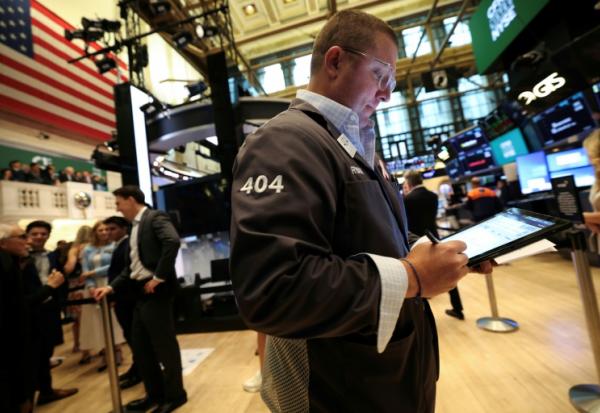 Un opérateur à la Bourse de New York le 7 août