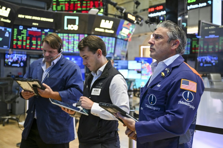 Des opérateurs à la Bourse de New York le 24 août 2026