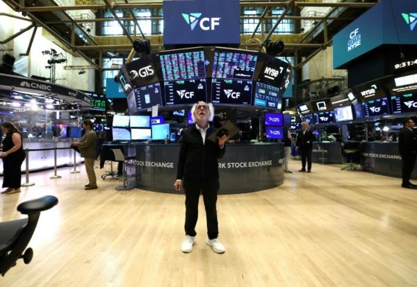 Un opérateur à la Bourse de New York, le 11 août 2025