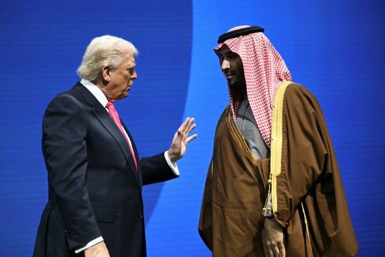 Le président américain Donald Trump et le prince héritier saoudien Mohammed ben Salmane à Washington, le 19 novembre 2025