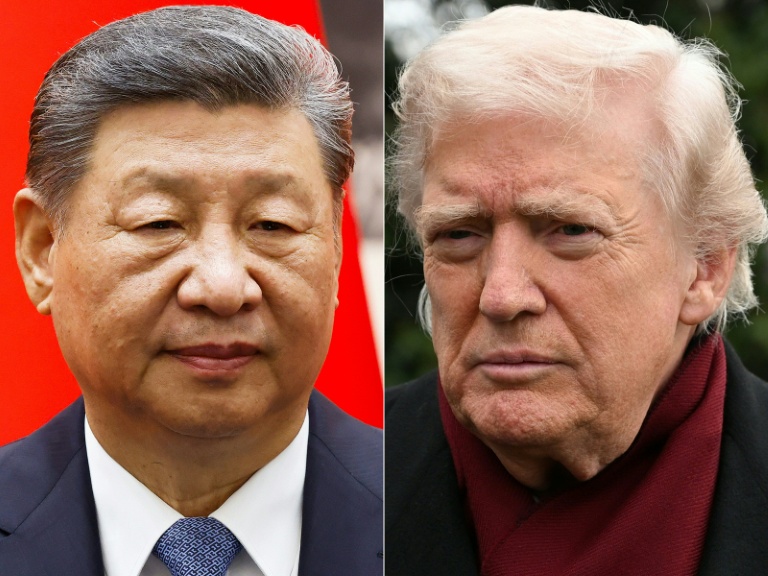 Cette combinaison de photos réalisée le 24 novembre 2025 montre le président chinois Xi Jinping (à gauche) à Pékin le 12 novembre 2025, et le président américain Donald Trump (à droite) à Washington le 22 novembre 2025