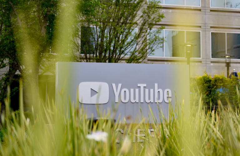 Logo YouTube à San Bruno, en Californie, le 23 avril 2025.