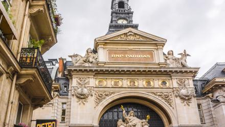 BNP Paribas bien orienté, des propos d'un broker en soutien