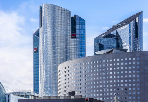 La valeur du jour à Paris - Société Générale sous pression