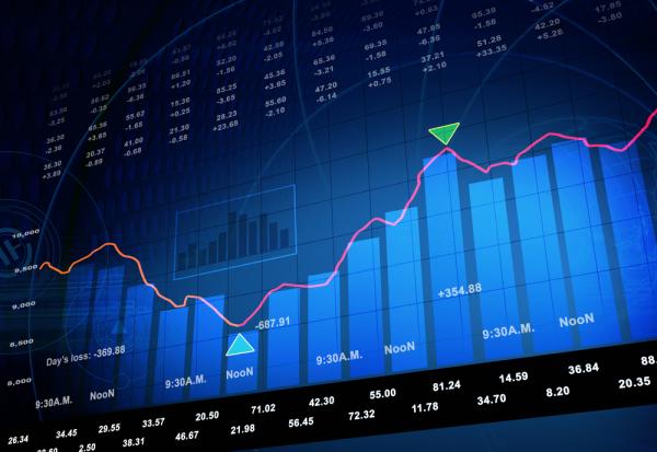 Palantir : le bénéfice par action ajusté simplement en ligne avec les attentes