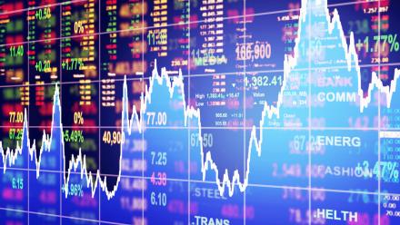 Quand les taux baissent, les marchés actions montent !