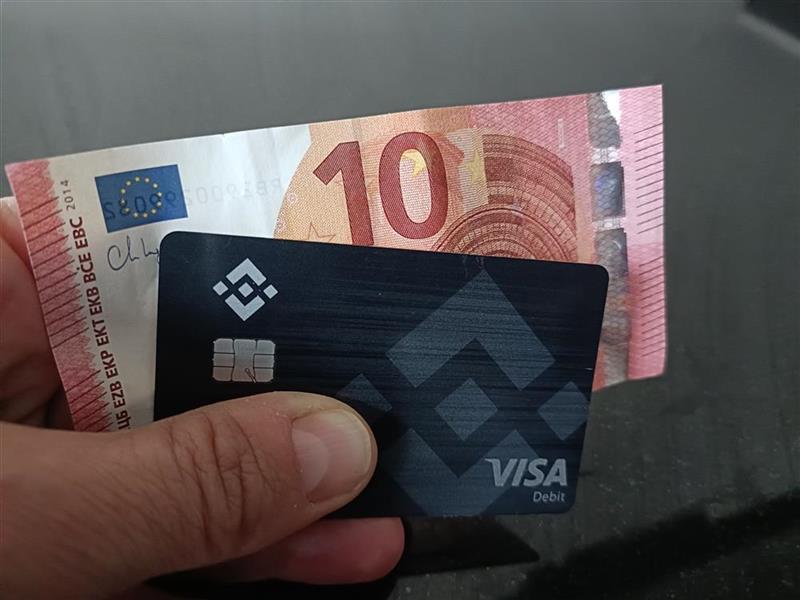 Adyen plonge à Amsterdam et pèse sur Worldline