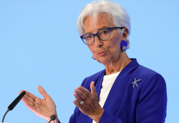 Christine Lagarde : "Une voix européenne doit s'exprimer dans le débat présidentiel français" (Les Echos)