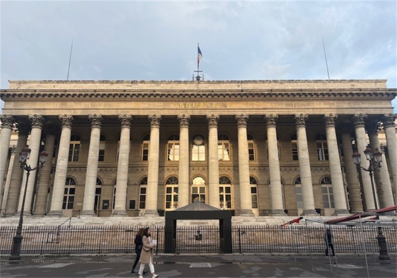 Clôture Paris : le CAC40 retrouve les 7.800 pts