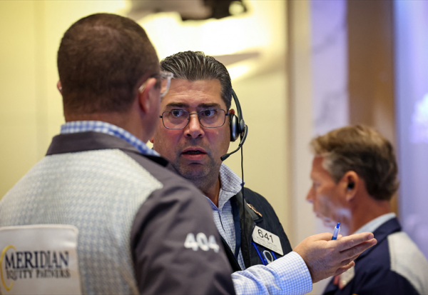 Clôture Wall Street : au sommet en attendant la baisse des taux