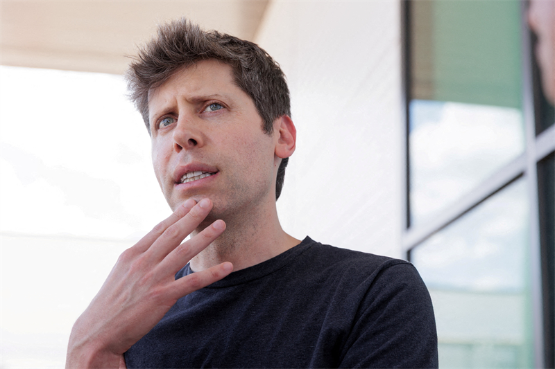 Comment payer 1.000 milliards de dollars en cinq ans quand son entreprise perd de l'argent ?