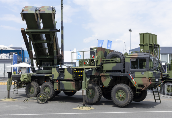 Défense : coup de théâtre en Allemagne, Rheinmetall s'effondre, TKMS flambe !