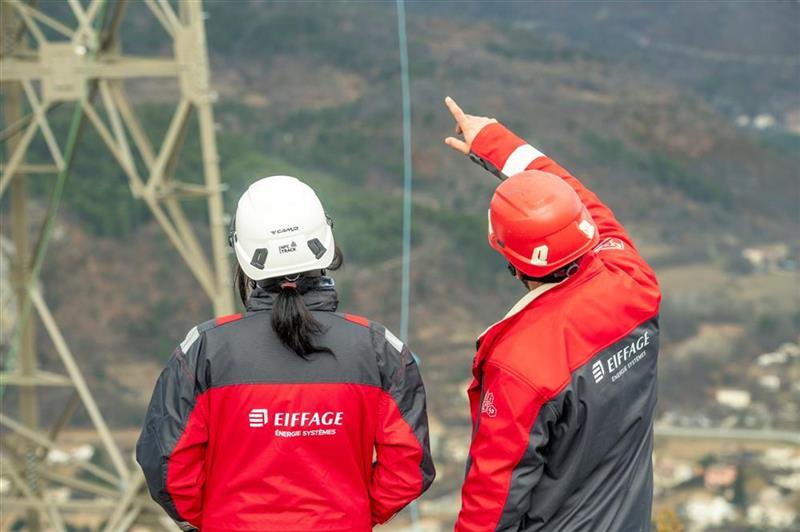 Eiffage : du solide