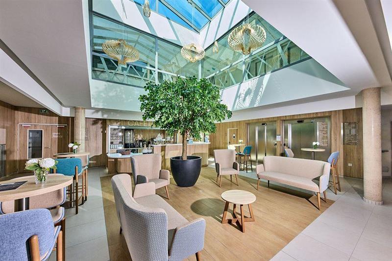 Emeis : cession pour près de 160 ME