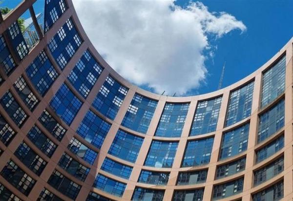 Europe : la commissaire à la concurrence s'oppose à un assouplissement des règles de fusion-acquisition