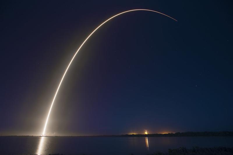 Eutelsat : signature du contrat de capacité Centaure