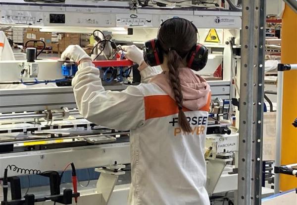Forsee Power et Hitachi Industrial Products signent un protocole d'accord pour accélérer l'électrification des applications off-highway et ferroviaires
