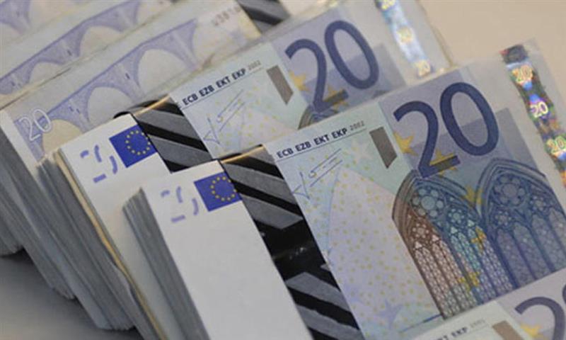 France : Le secteur des services s'est de nouveau contracté en avril