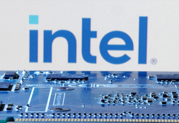 Intel flambe à Wall Street, vers une prise de participation du gouvernement US ?