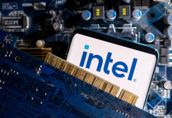 Intel s'enflamme à Wall Street et dépasse ses pics de la bulle Internet