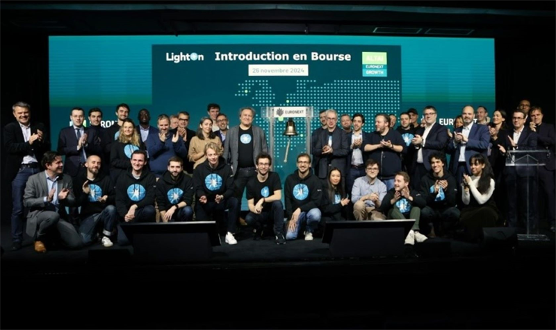 Lighton : corrige le tir