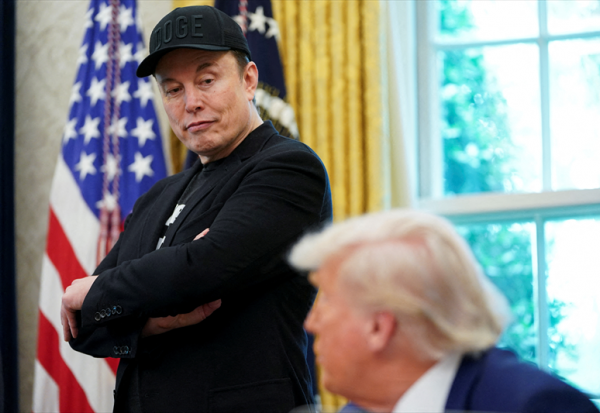 Ouverture Paris : attentisme sur le CAC 40 avant l'emploi US et après l'affrontement Musk/Trump