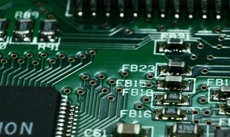 Semi-conducteurs : le secteur rebondit