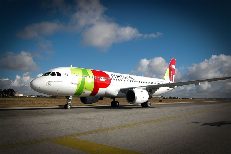 Transport : le gouvernement portugais va analyser les offres d'Air France KLM et de Lufthansa sur la TAP