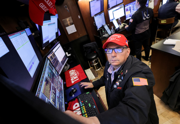 Wall Street dans le rouge, alors que Berkshire et Netflix corrigent