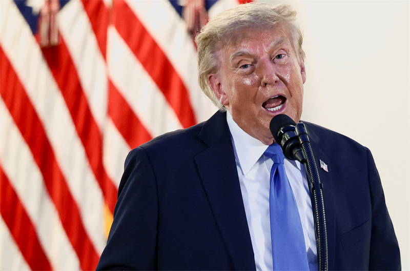 Wall Street dans le rouge, alors que Trump se déchaîne suite aux bons chiffres de l'emploi