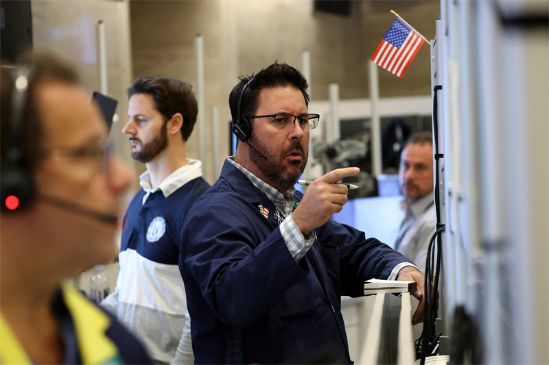 Wall Street dans le vert, malgré les tensions entre Washington et Pékin
