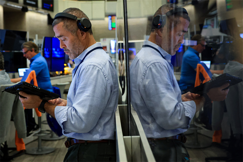 Wall Street : le Nasdaq grimpe, en attendant Alphabet, Tesla et Intel
