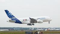 Airbus veut renforcer sa discipline budgétaire sur fond de négociations sociales en France