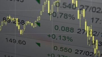 On frappe un grand coup avec Mbappé, mais peine à briller en Bourse